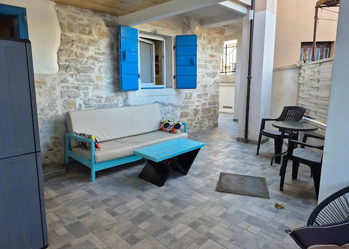 Carmen Holiday home Pula